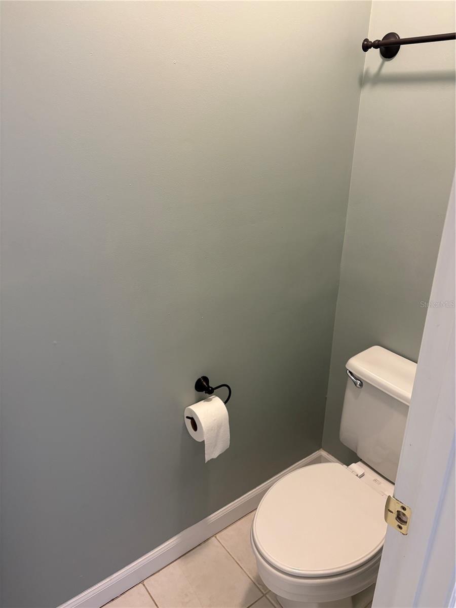 Image 41 of 54 For 8045 Landgrove Court