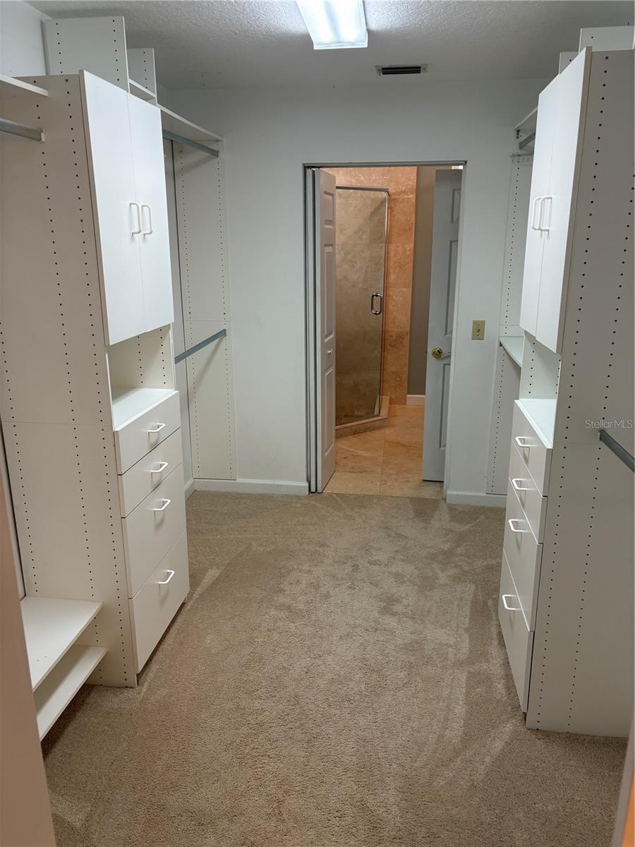 Image 43 of 54 For 8045 Landgrove Court