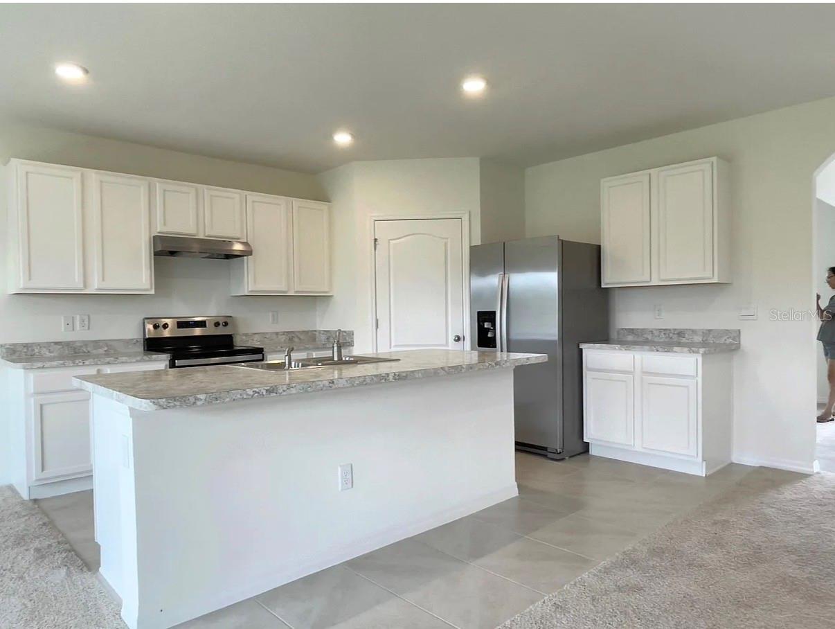 Image 8 of 16 For 1483 Fox Squirrel Drive