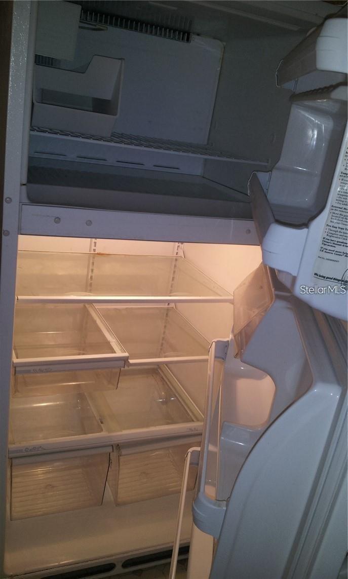 Listing photo id 7 for 873 Grand Regency Pointe  105