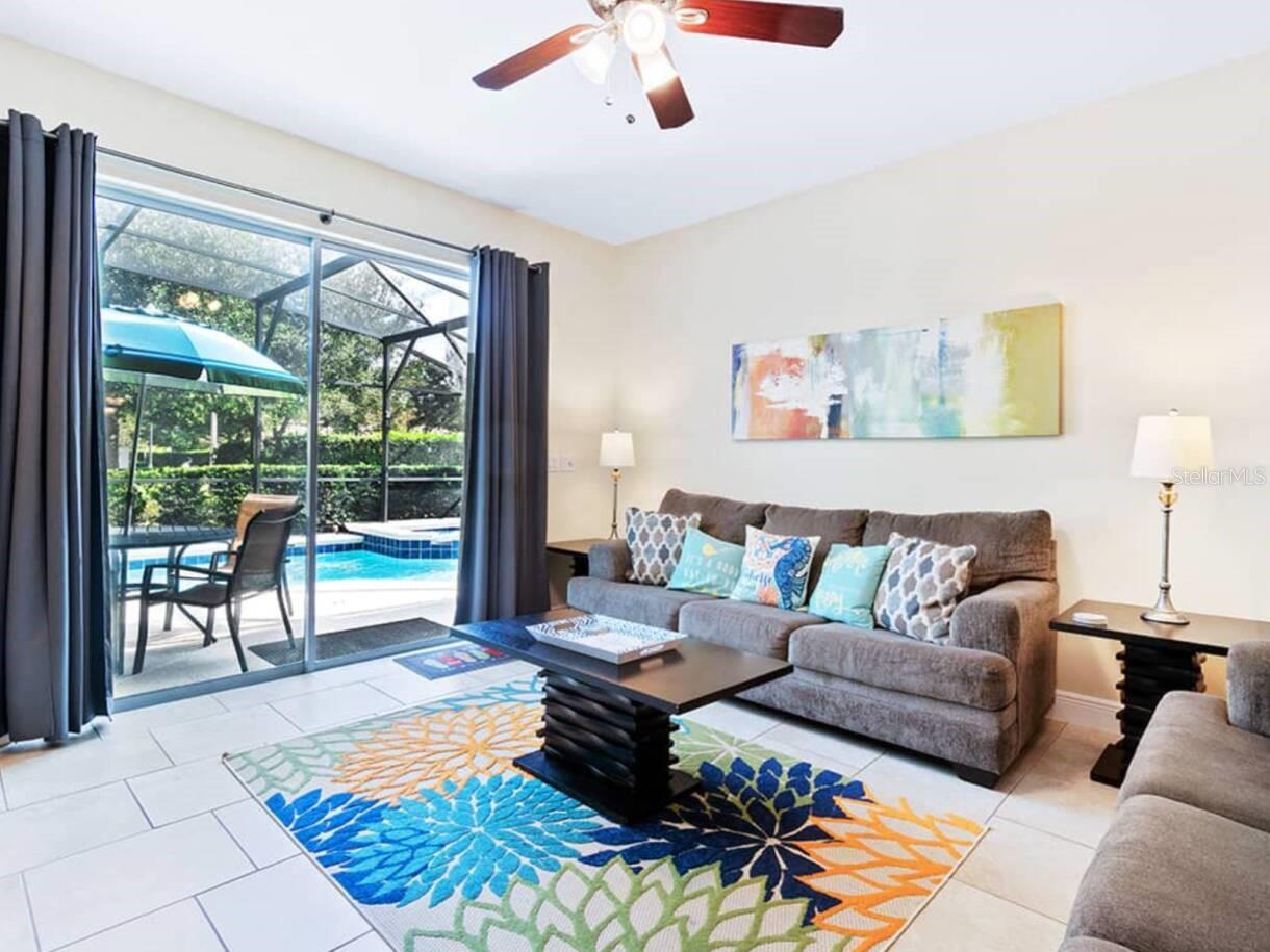 Image 5 of 44 For 4408 Acorn Court
