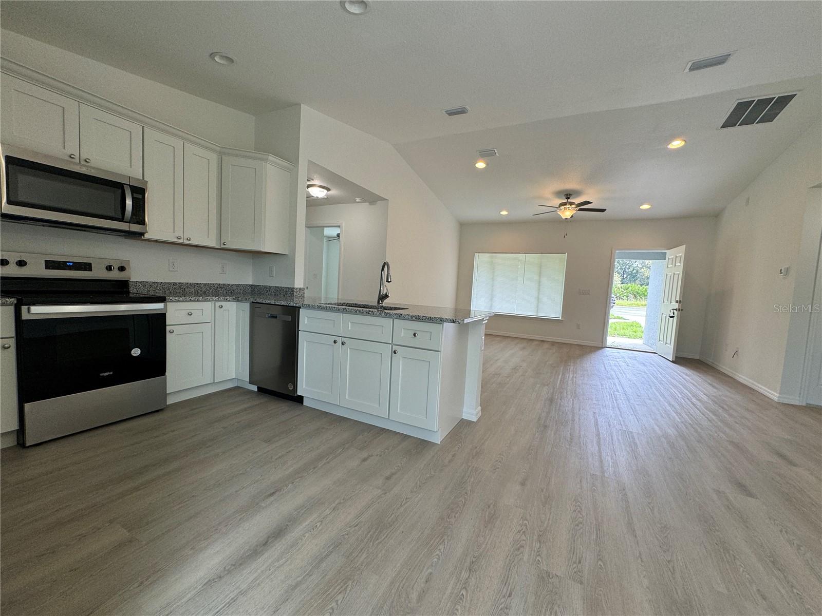 Image 4 of 15 For 24 Malauka Loop Place