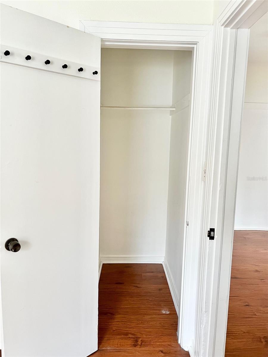 Image 10 of 13 For 1300 Indiana Avenue A