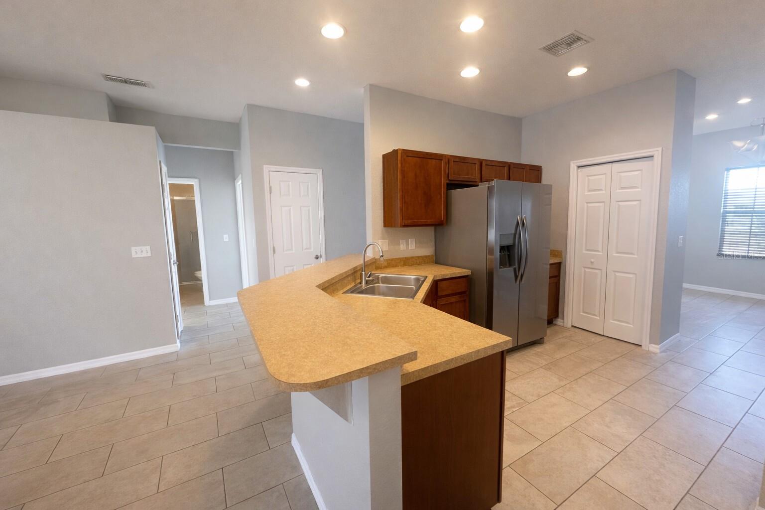 Image 7 of 29 For 1192 Normandy Heights Circle