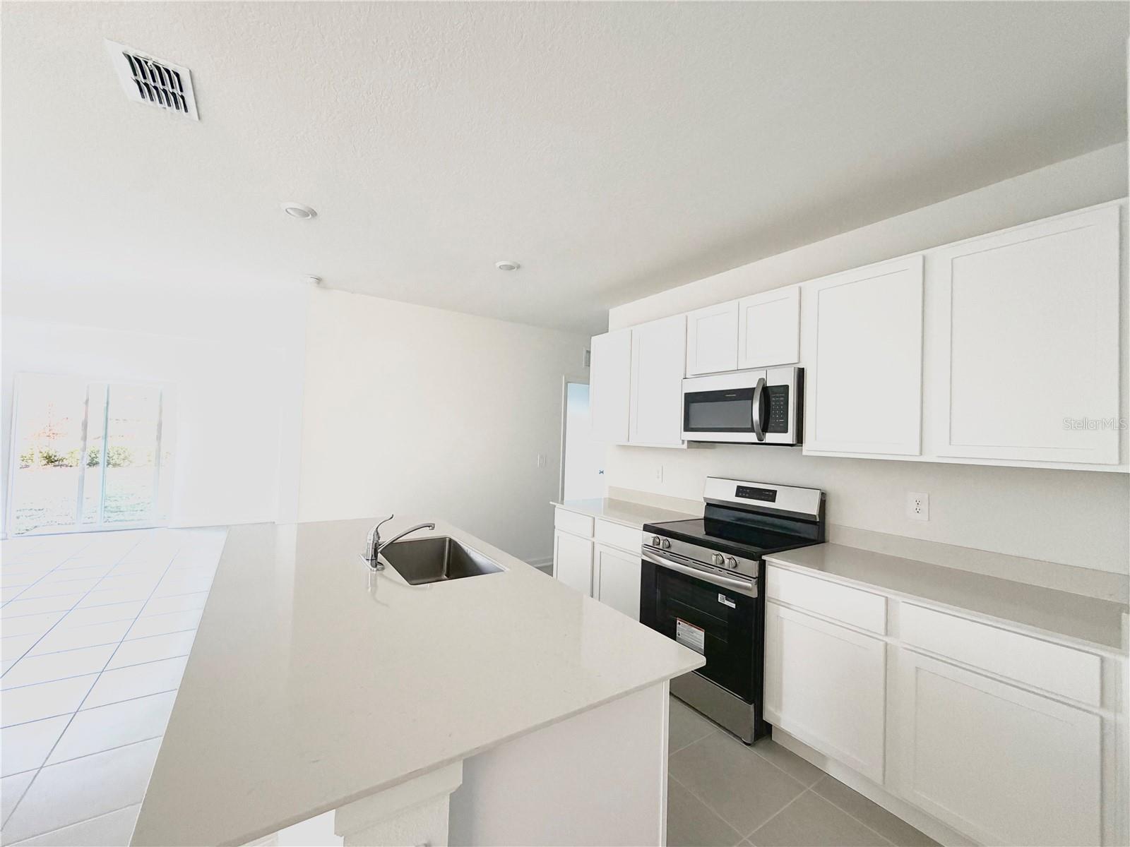 Image 6 of 26 For 3615 Hardman Drive