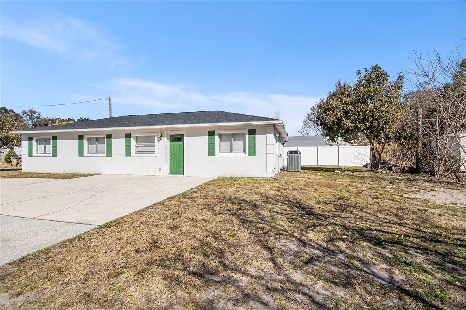 Image 2 of 28 For 2971 Pioneer Street