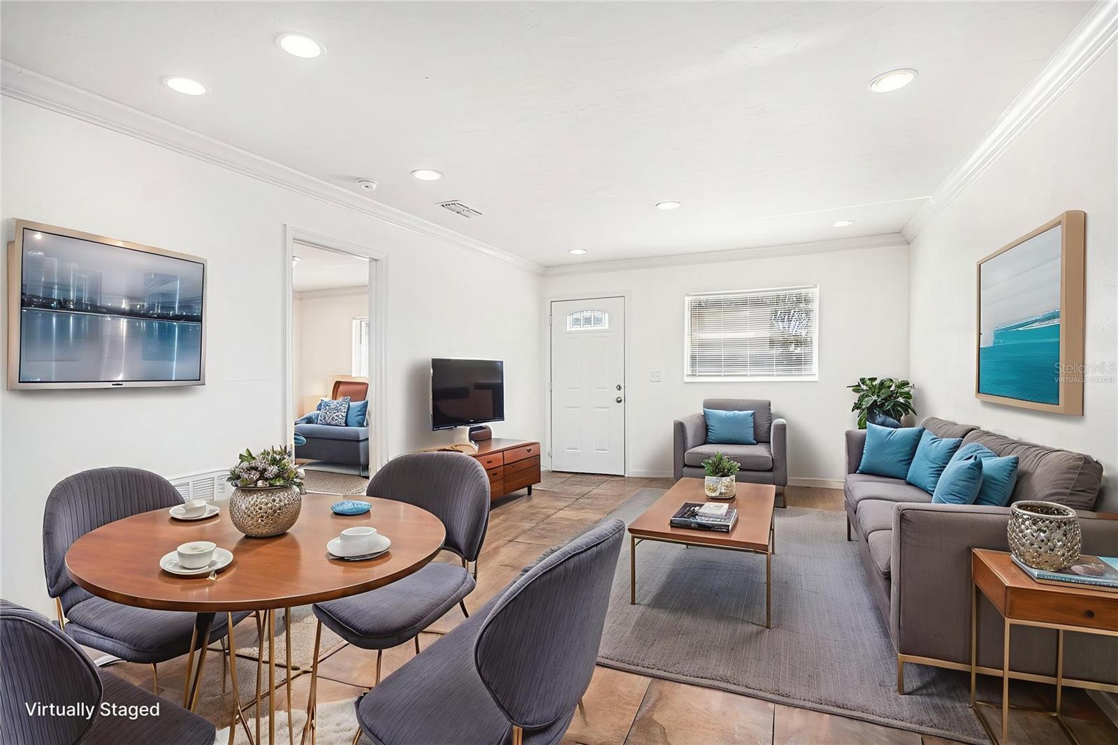 Image 4 of 28 For 2971 Pioneer Street