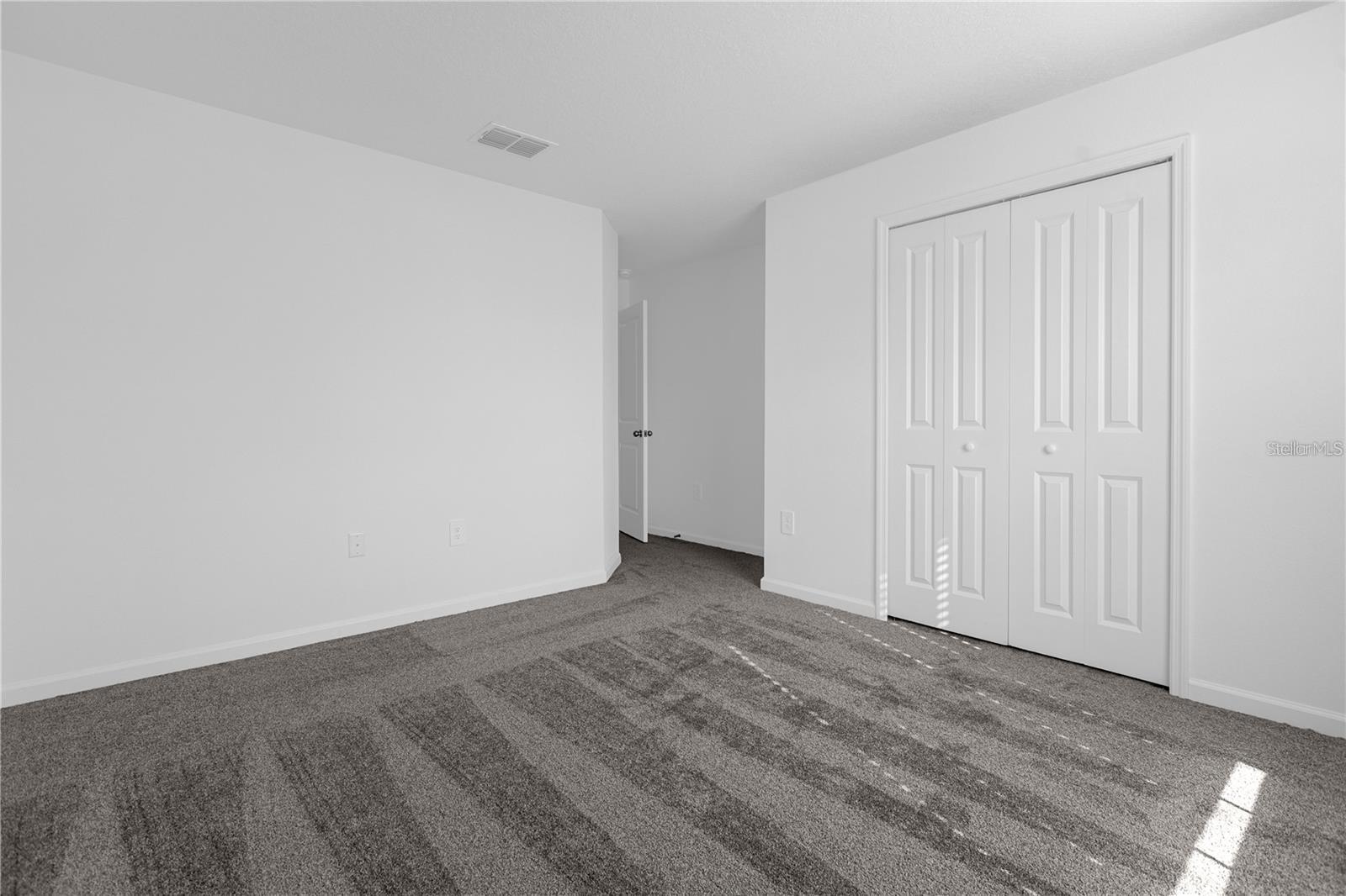 Image 11 of 26 For 269 Lawson Avenue