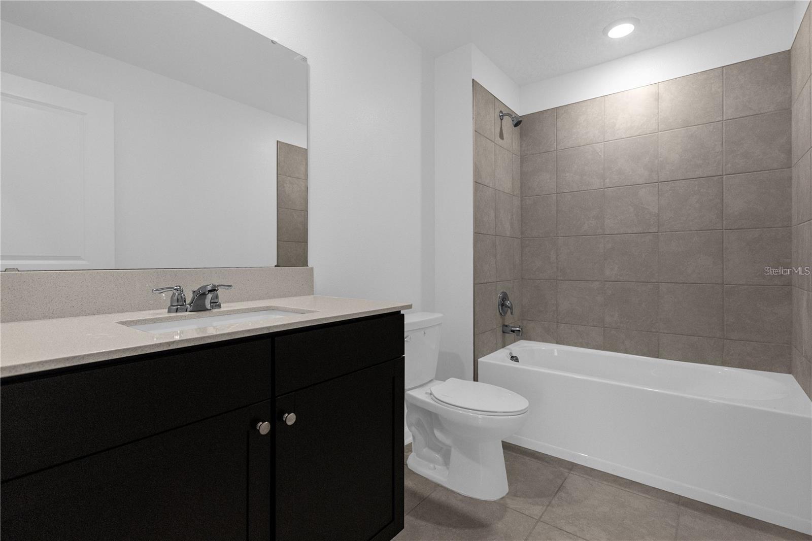 Image 12 of 26 For 269 Lawson Avenue