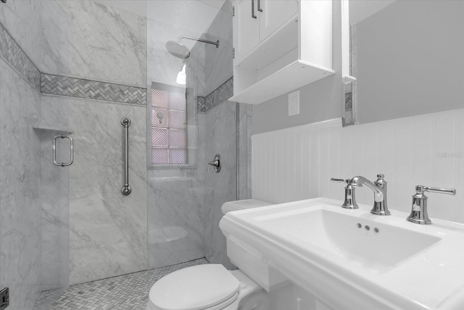 Image 14 of 23 For 107 Ivanhoe Boulevard