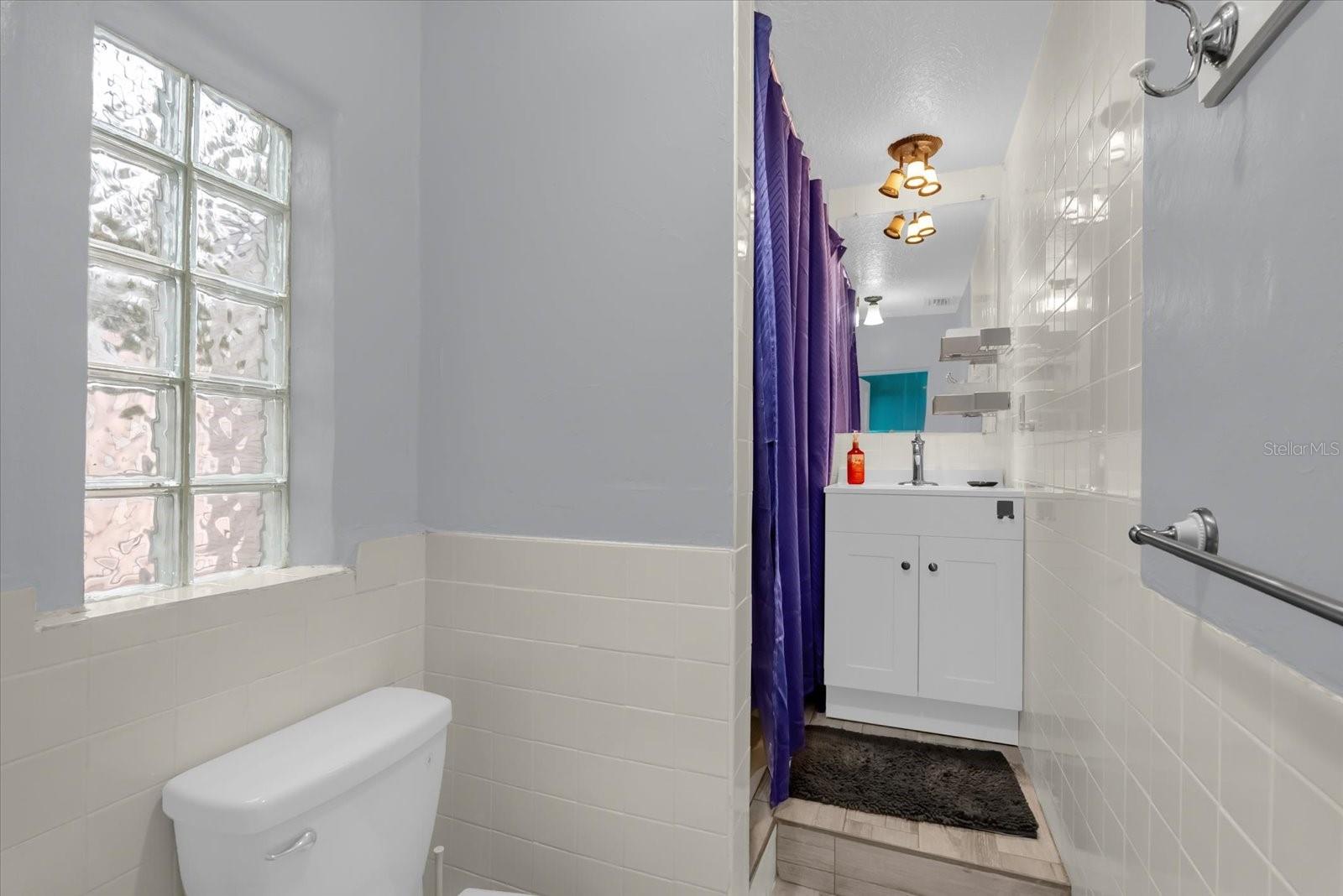 Image 19 of 23 For 107 Ivanhoe Boulevard