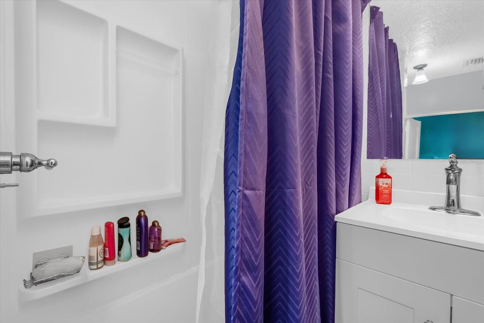 Image 20 of 23 For 107 Ivanhoe Boulevard