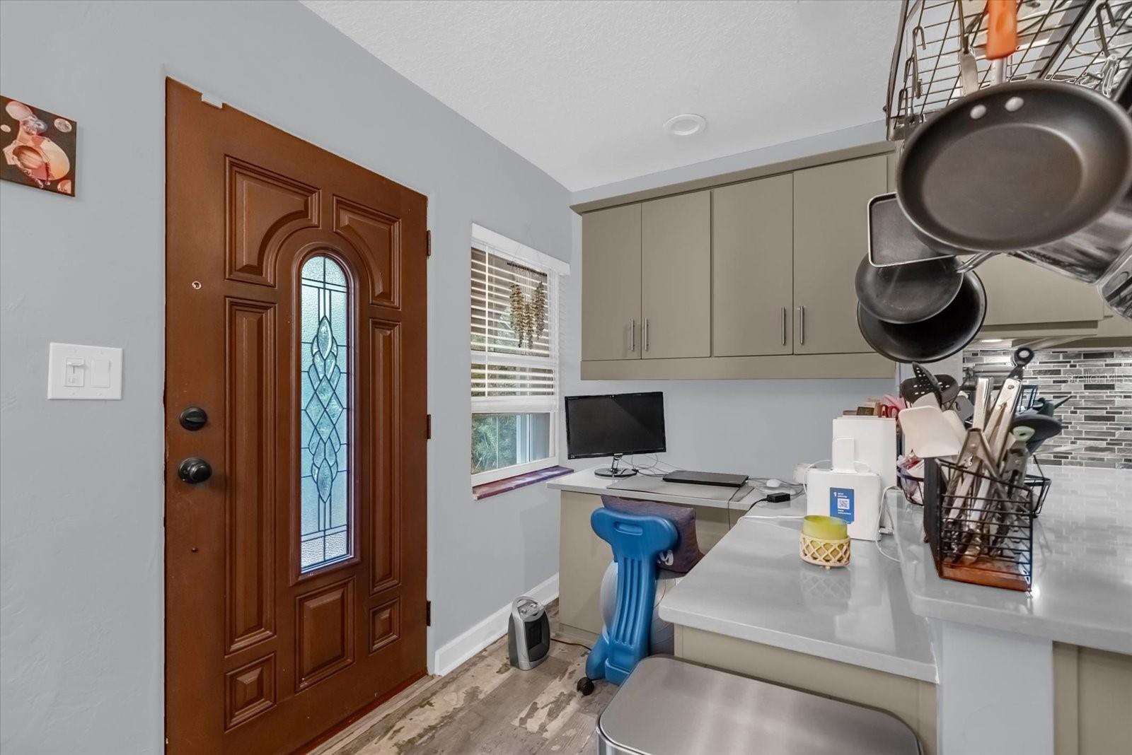 Image 3 of 23 For 107 Ivanhoe Boulevard