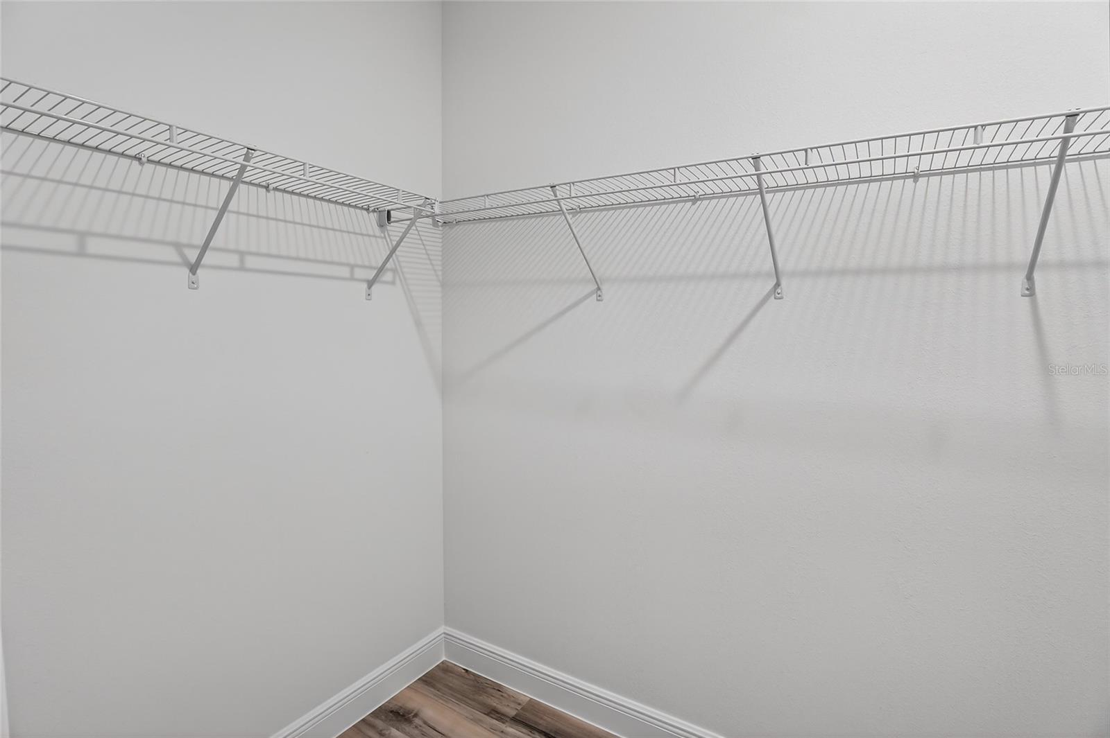 Image 12 of 24 For 7945 Janeaux Drive