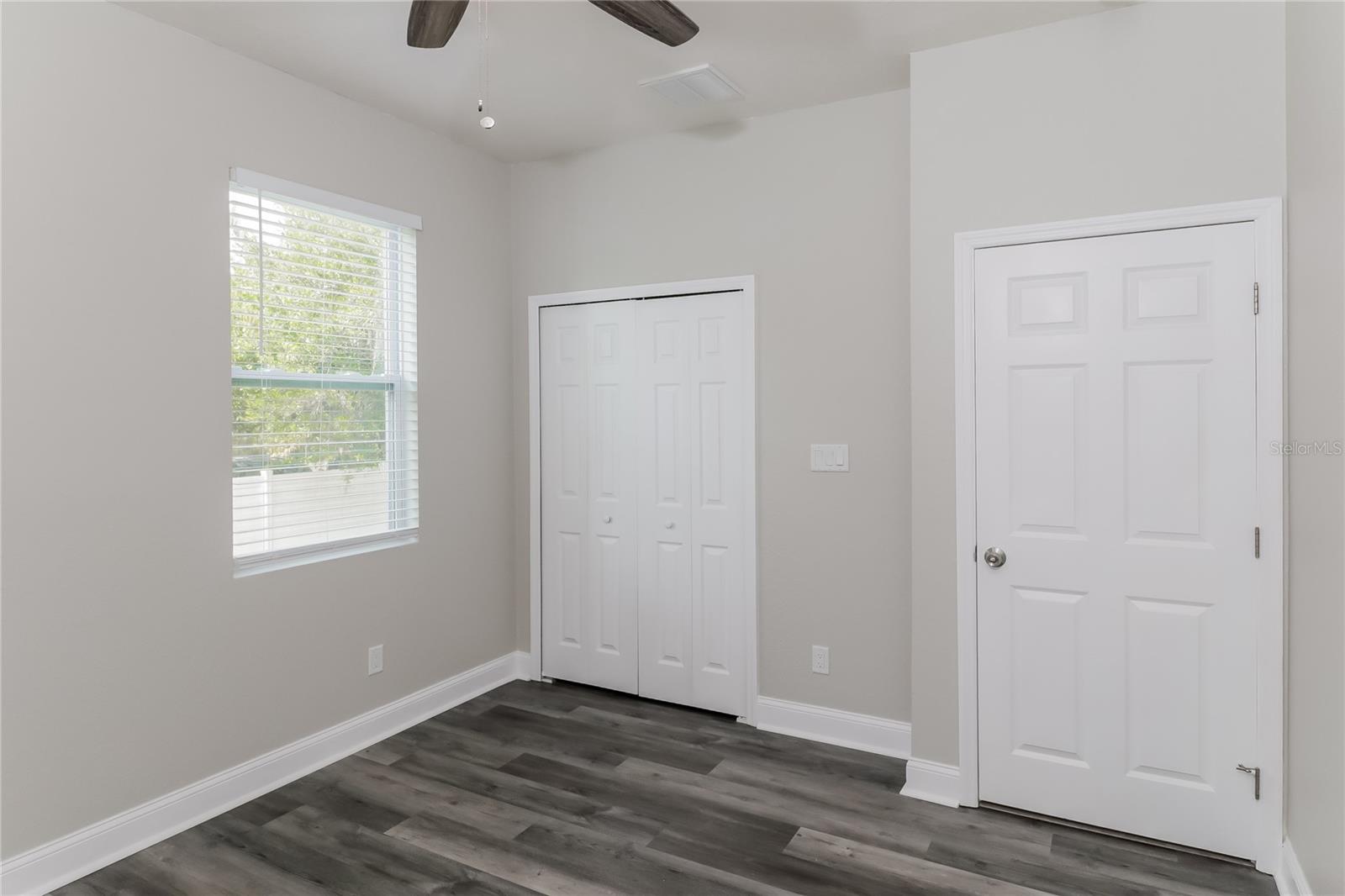 Image 13 of 16 For 505 Waller Street