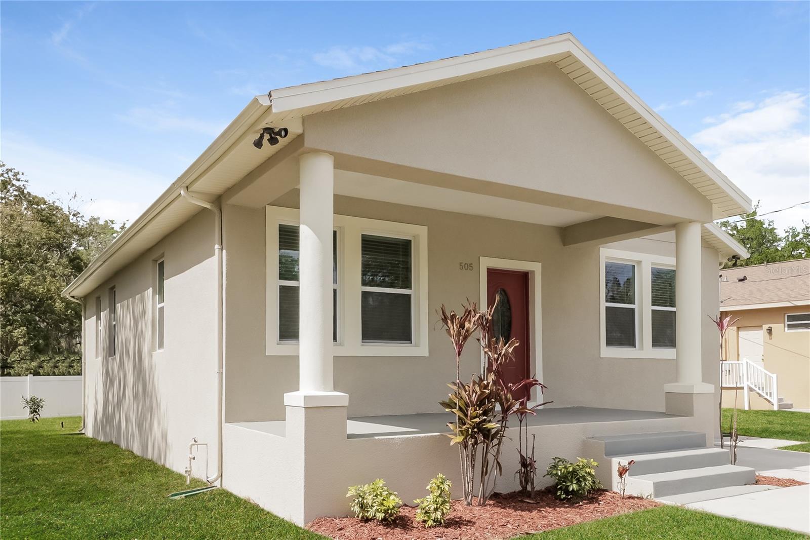 Image 2 of 16 For 505 Waller Street