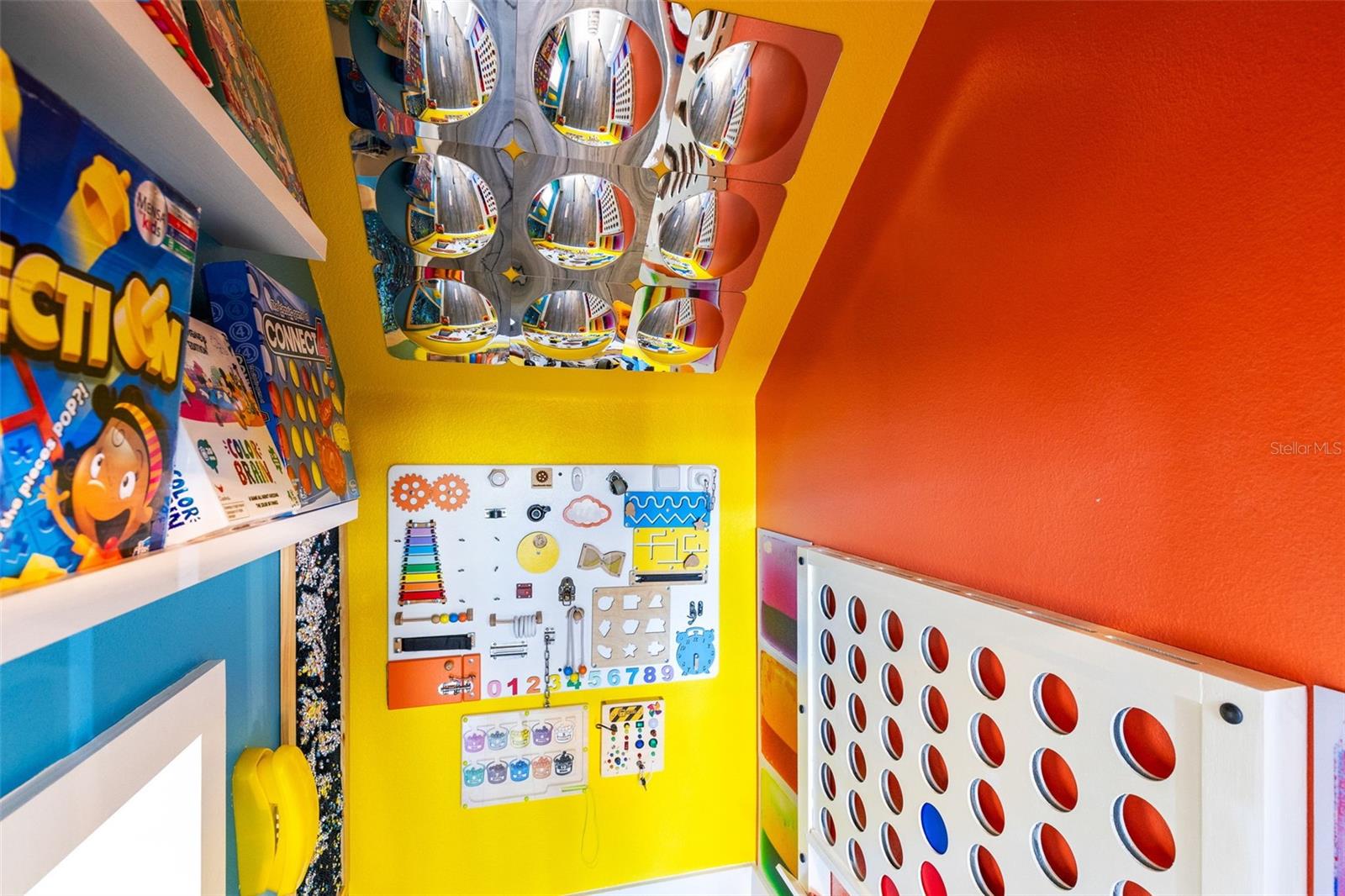 Image 12 of 32 For 7962 Haverhill Way