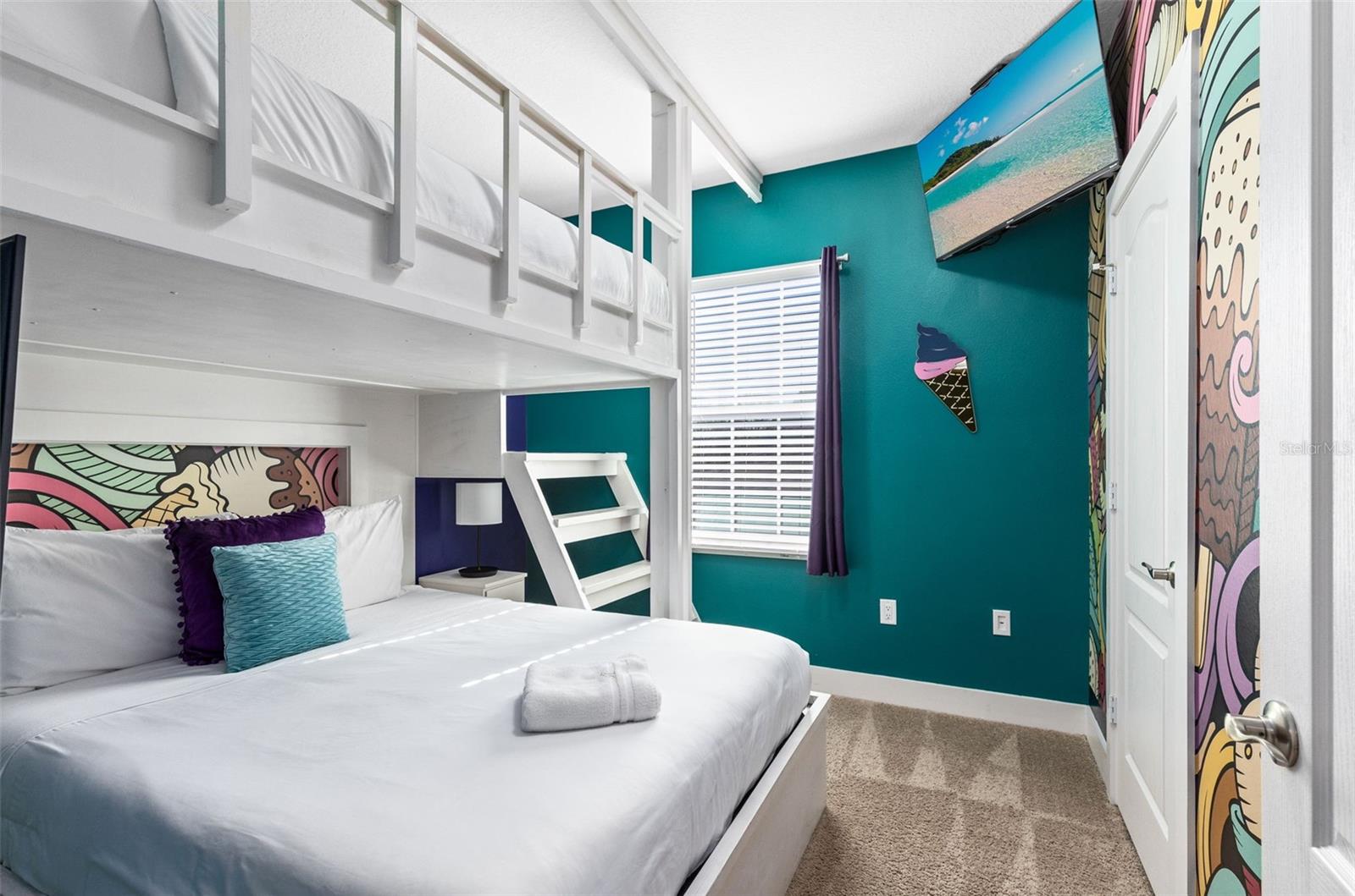 Image 20 of 32 For 7962 Haverhill Way