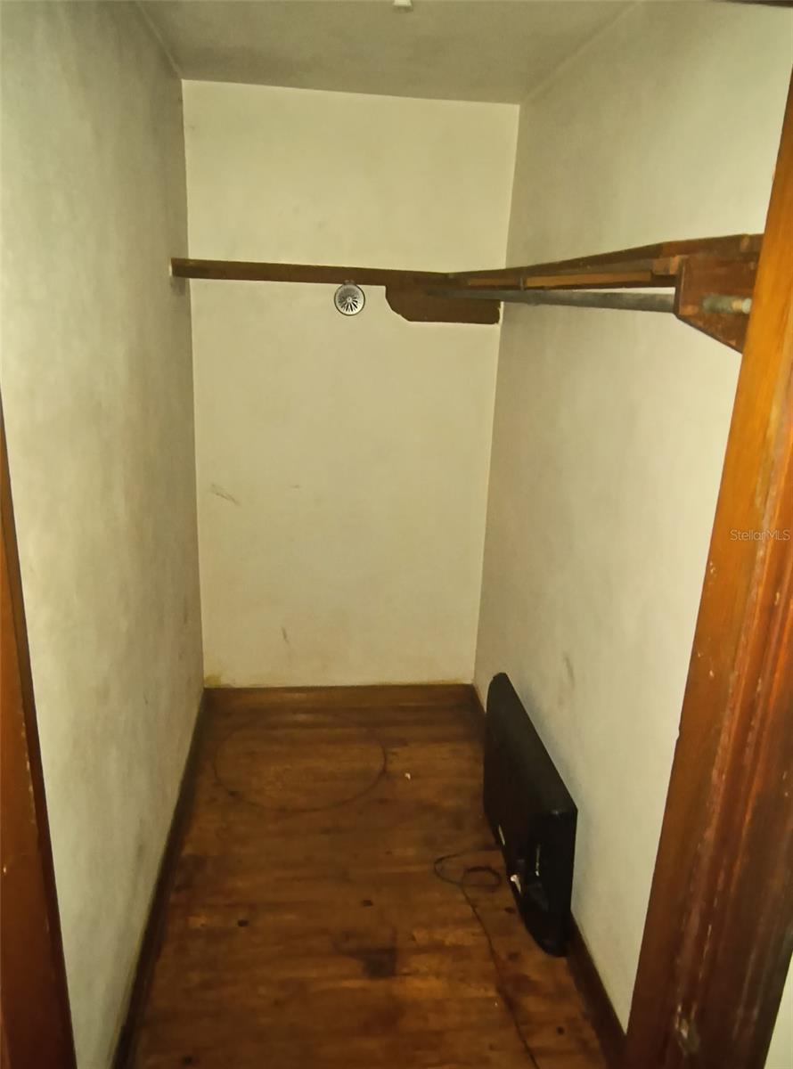 Image 11 of 11 For 66 33rd Street