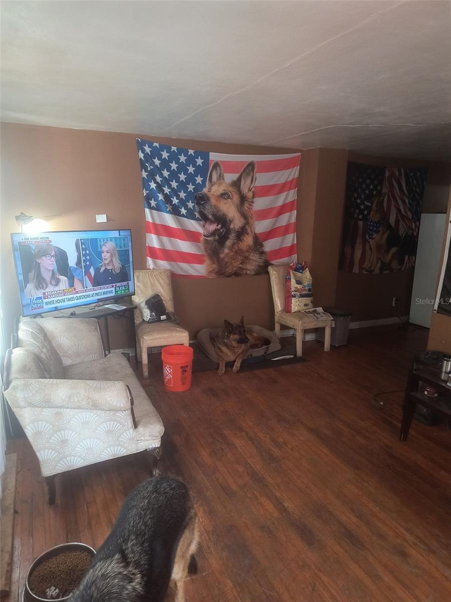 Image 6 of 11 For 66 33rd Street