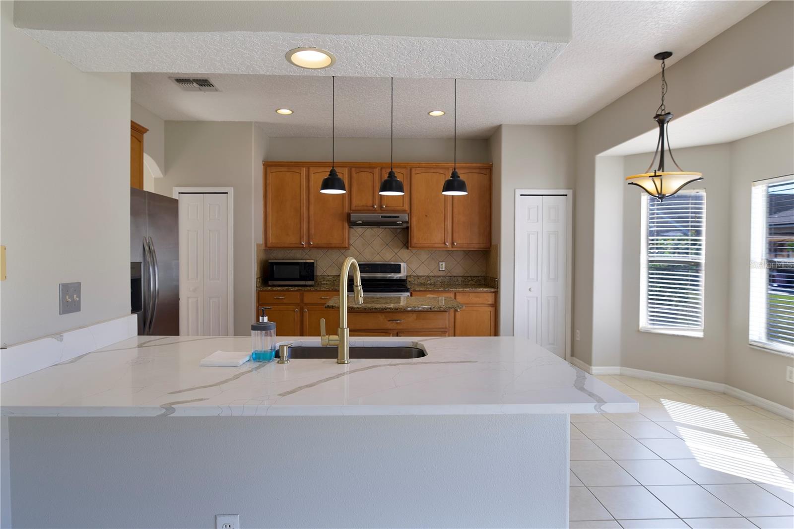 Image 12 of 37 For 10216 Oak Crest Road