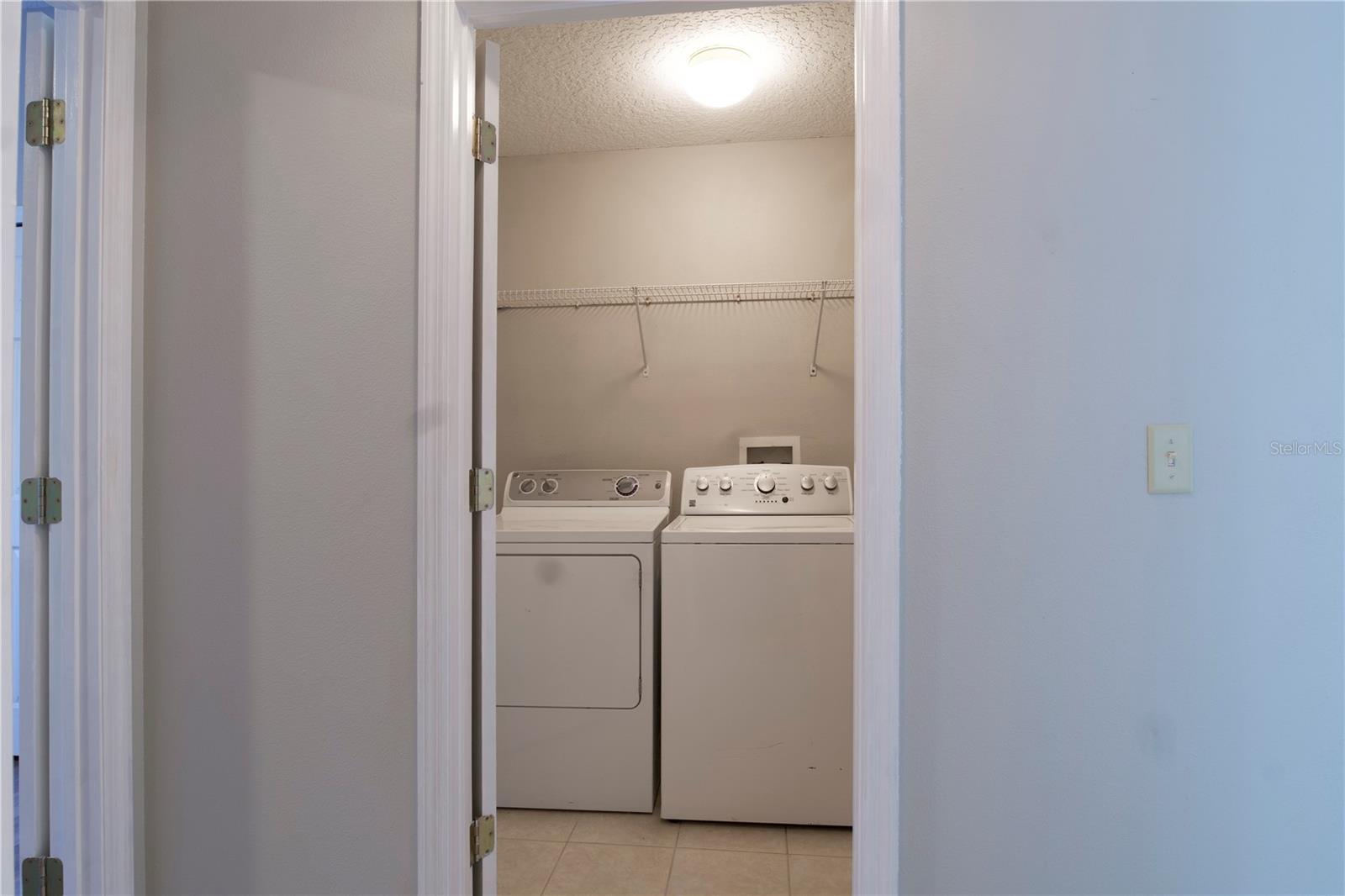 Image 13 of 37 For 10216 Oak Crest Road