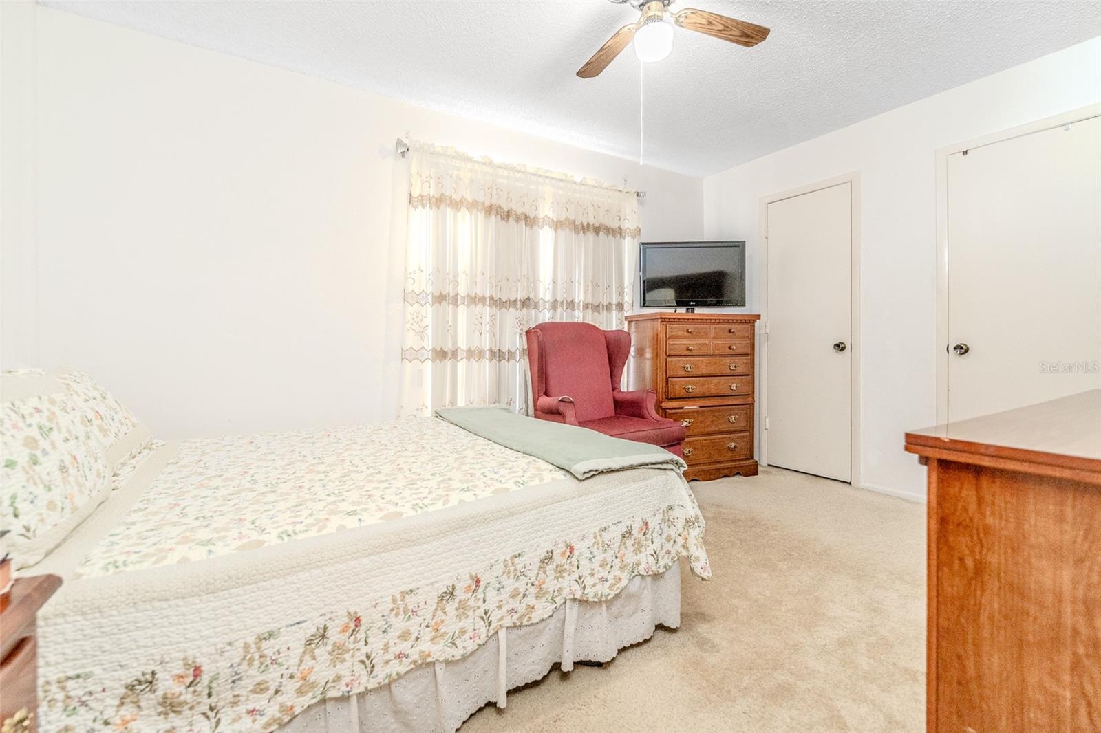 Image 21 of 34 For 7720 Colebrook Drive