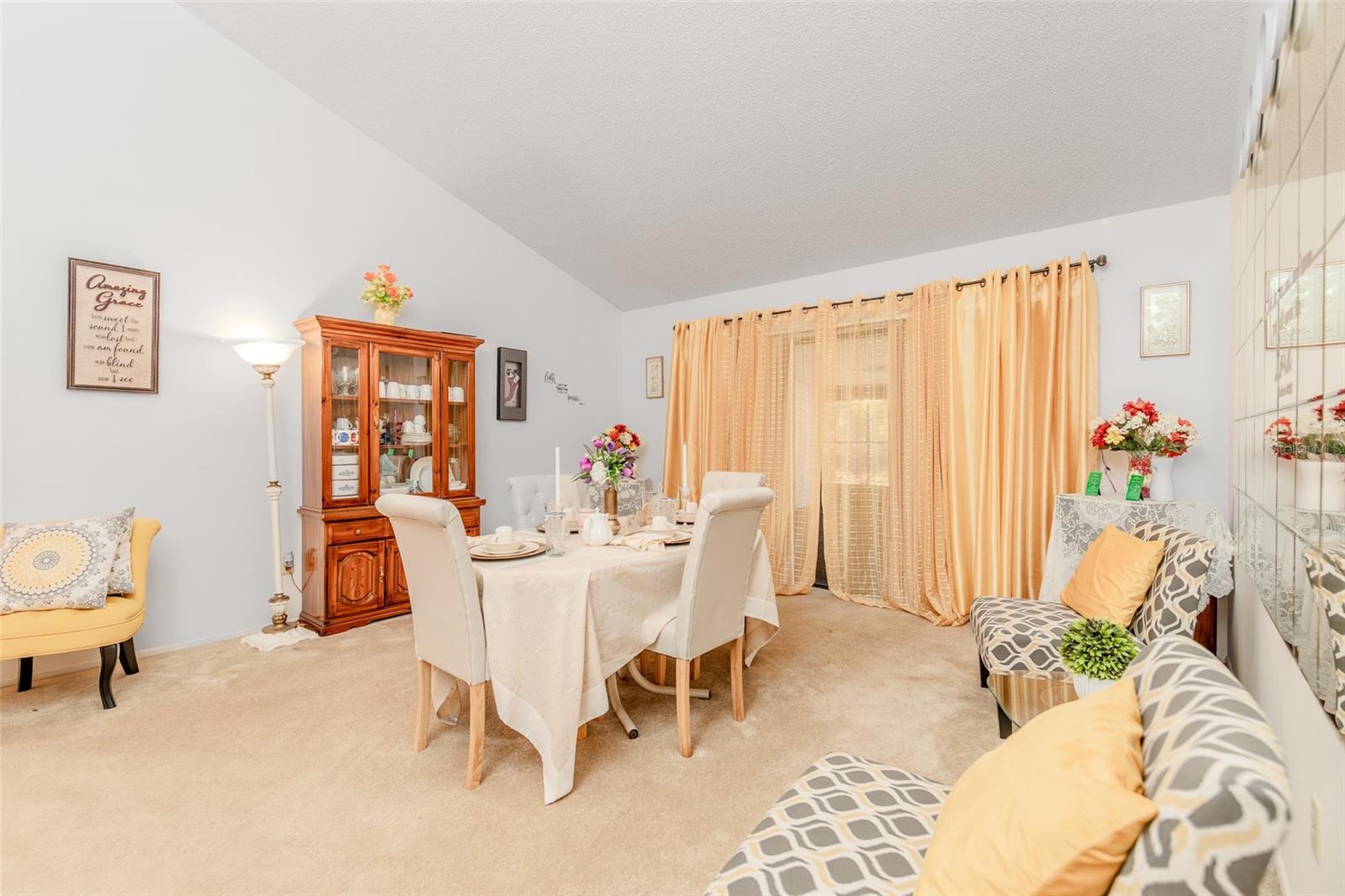 Image 5 of 34 For 7720 Colebrook Drive