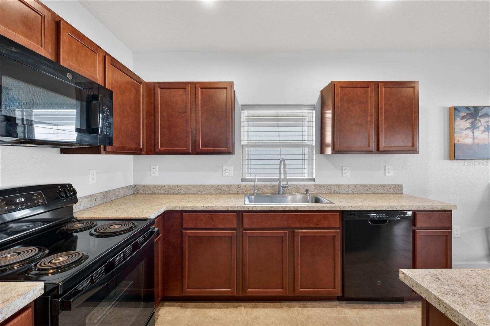 Image 8 of 58 For 563 Eagle Landing Boulevard