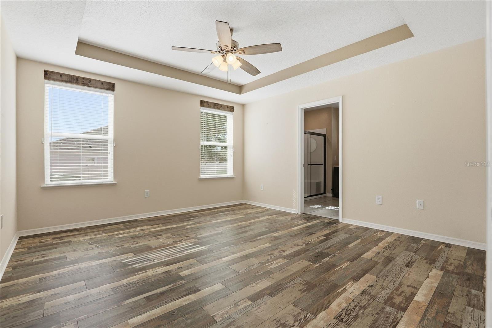 Image 14 of 43 For 15290 Aquarius Way