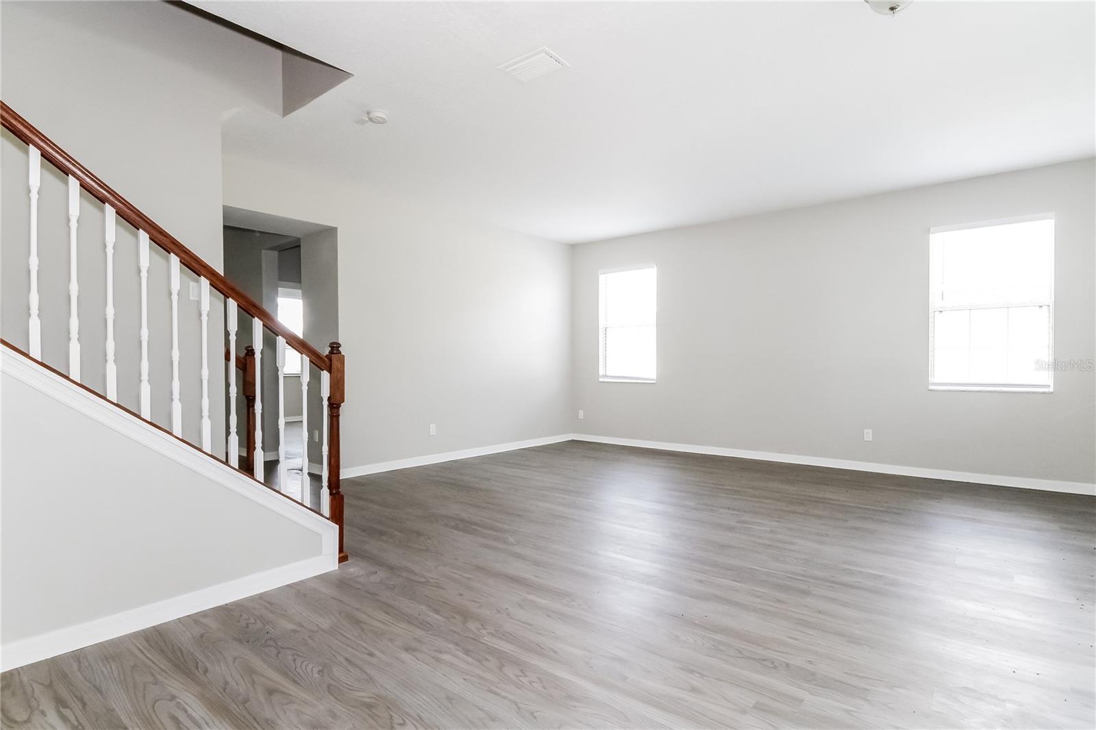 Image 3 of 17 For 7412 Bridgeview Drive