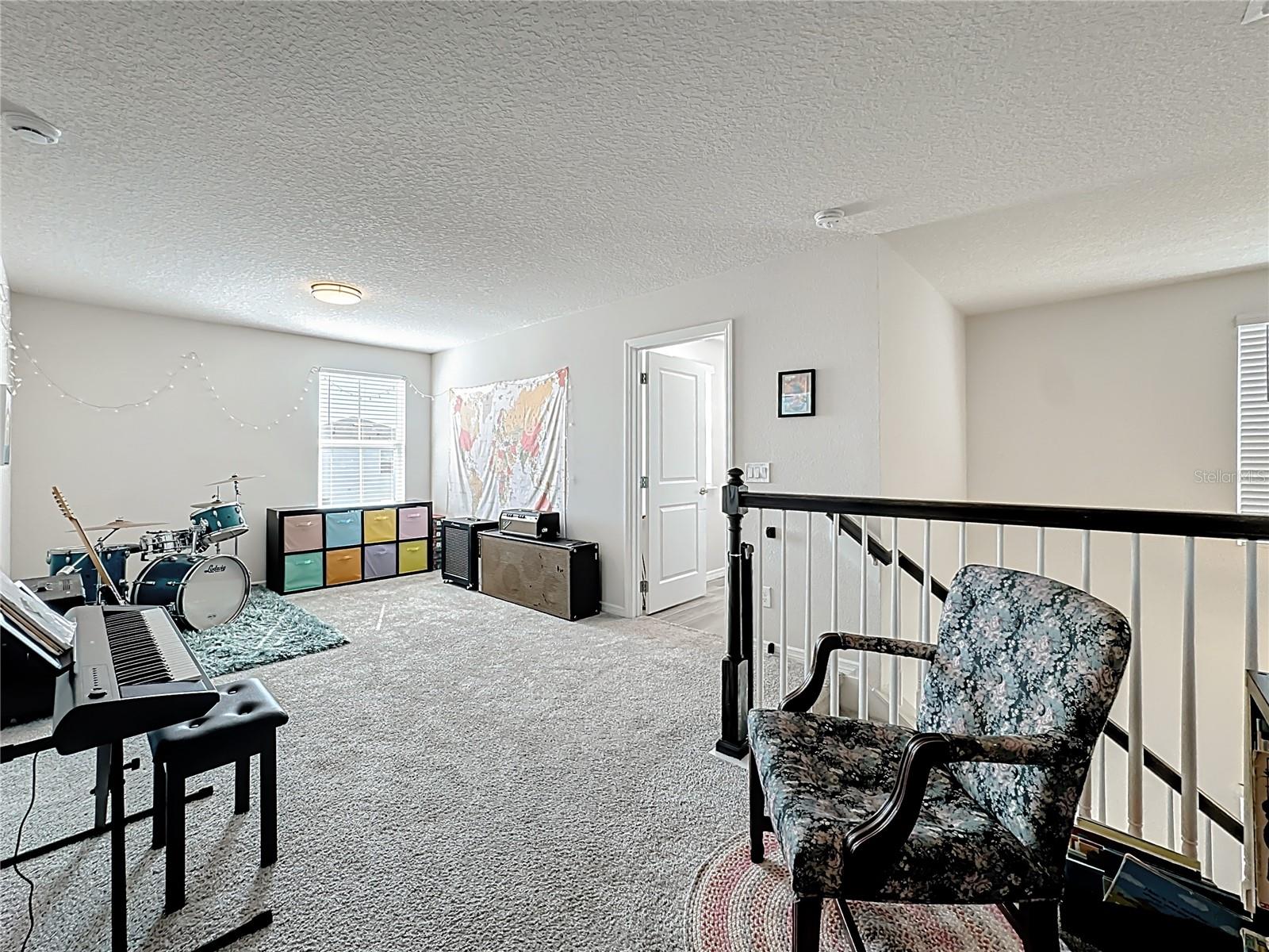 Image 18 of 47 For 3808 Corona Court