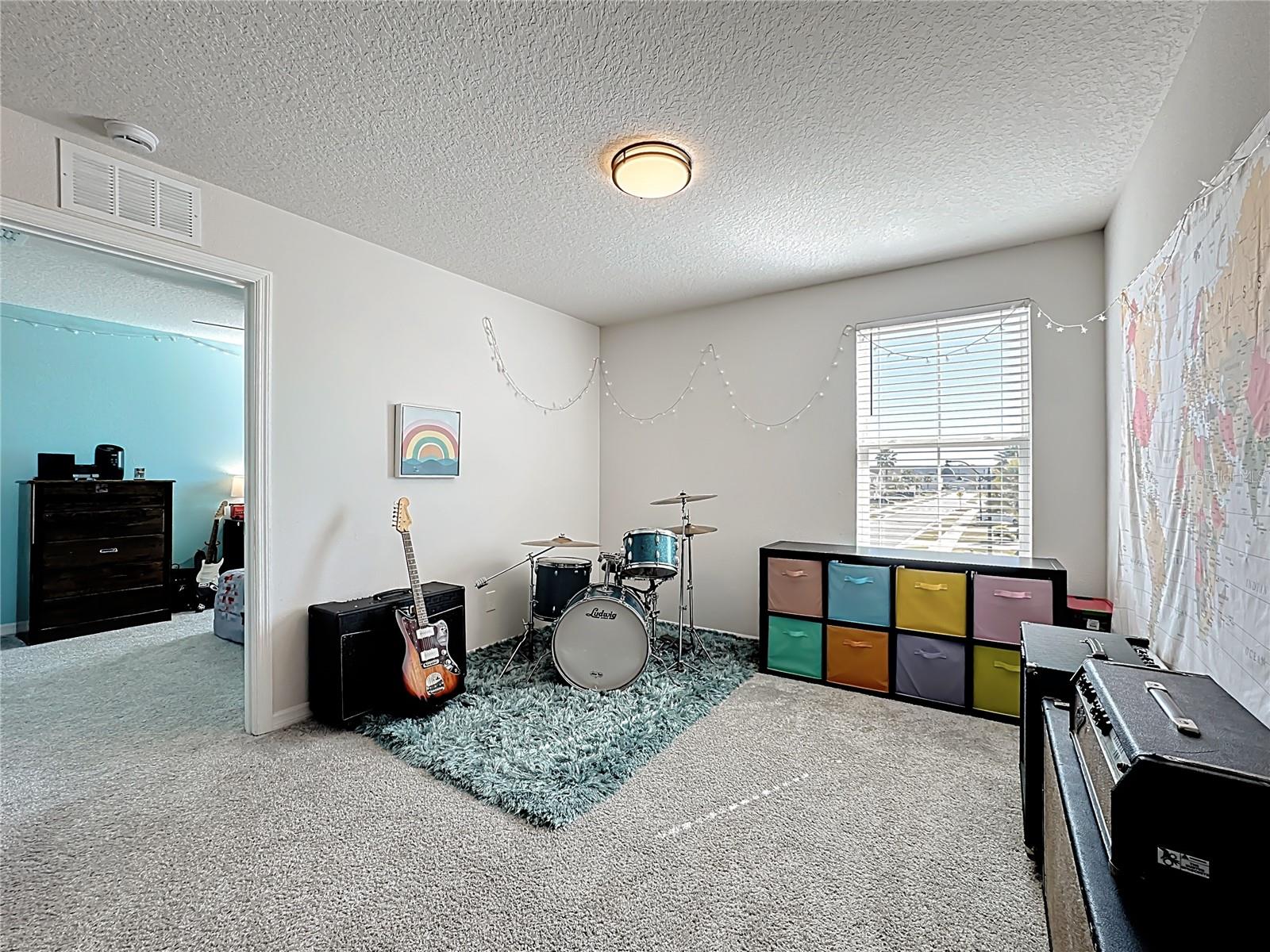 Image 20 of 47 For 3808 Corona Court