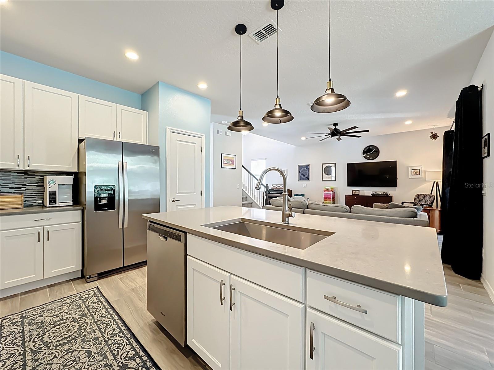 Image 8 of 47 For 3808 Corona Court