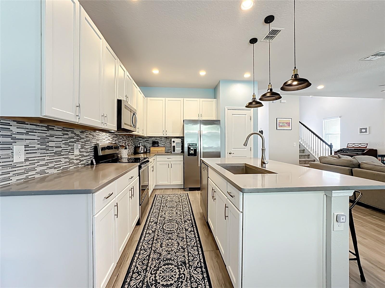 Image 9 of 47 For 3808 Corona Court