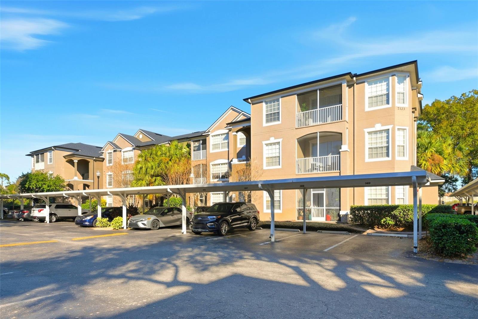 Image 2 of 32 For 7123 Yacht Basin Avenue 317