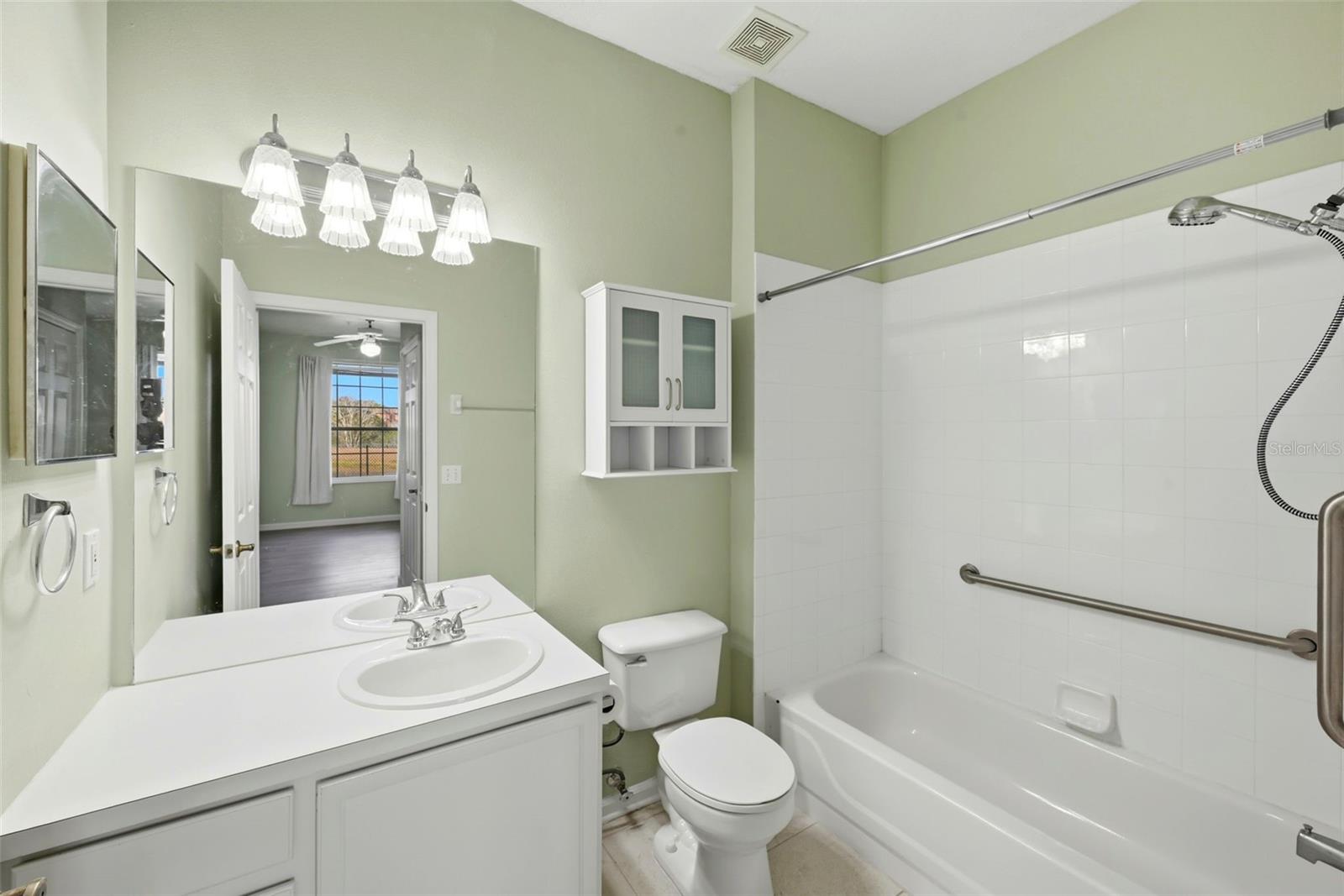 Image 20 of 32 For 7123 Yacht Basin Avenue 317