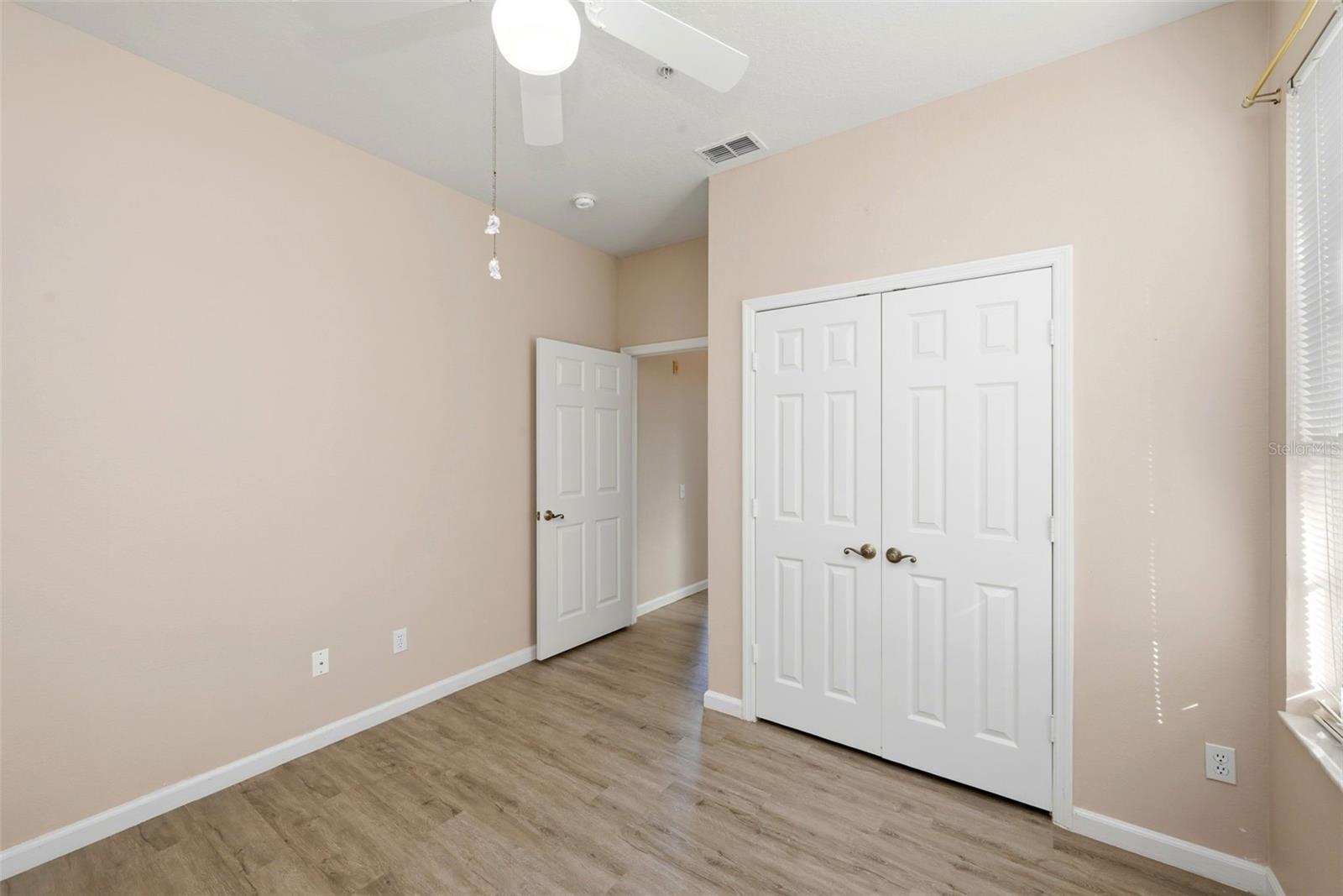 Image 26 of 32 For 7123 Yacht Basin Avenue 317