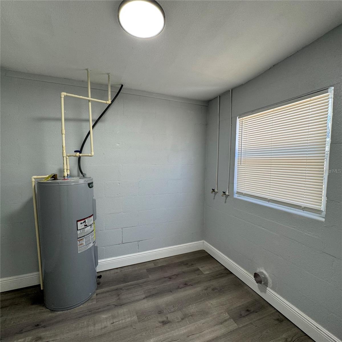 Image 19 of 21 For 608 Doby Avenue