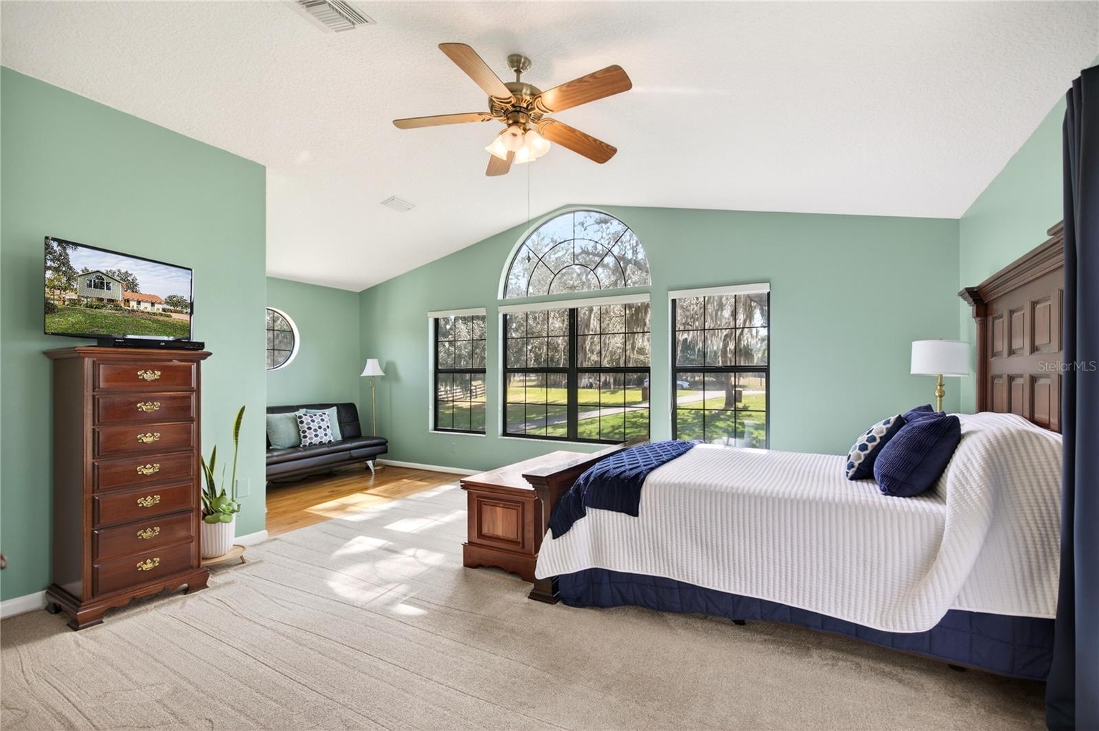 Image 28 of 73 For 17025 Peru Road