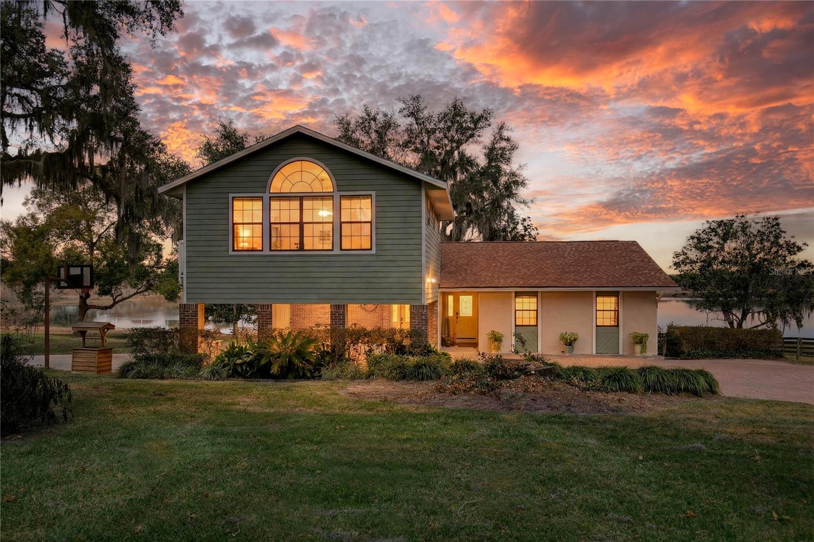 Image 3 of 73 For 17025 Peru Road