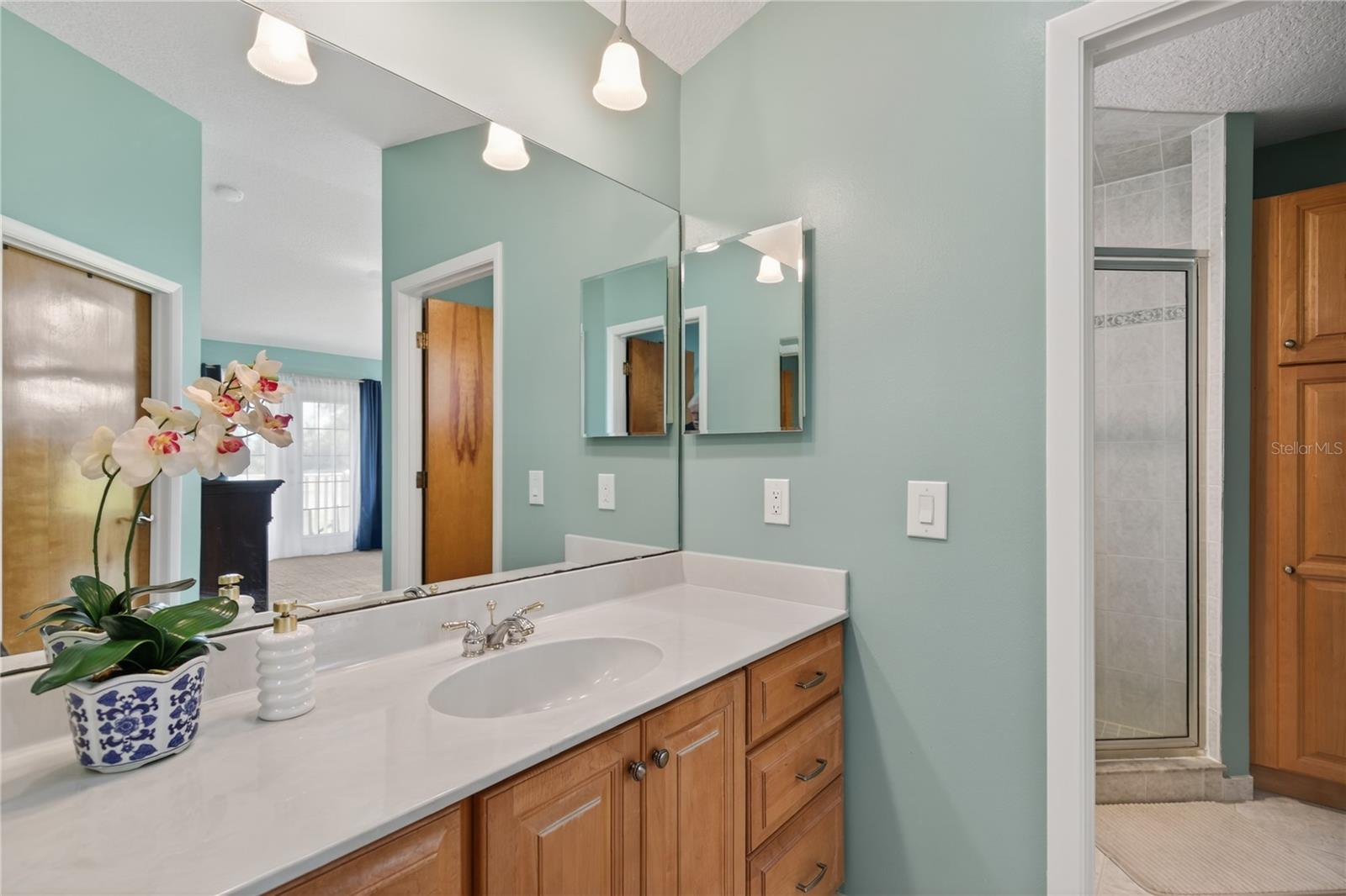 Image 34 of 73 For 17025 Peru Road