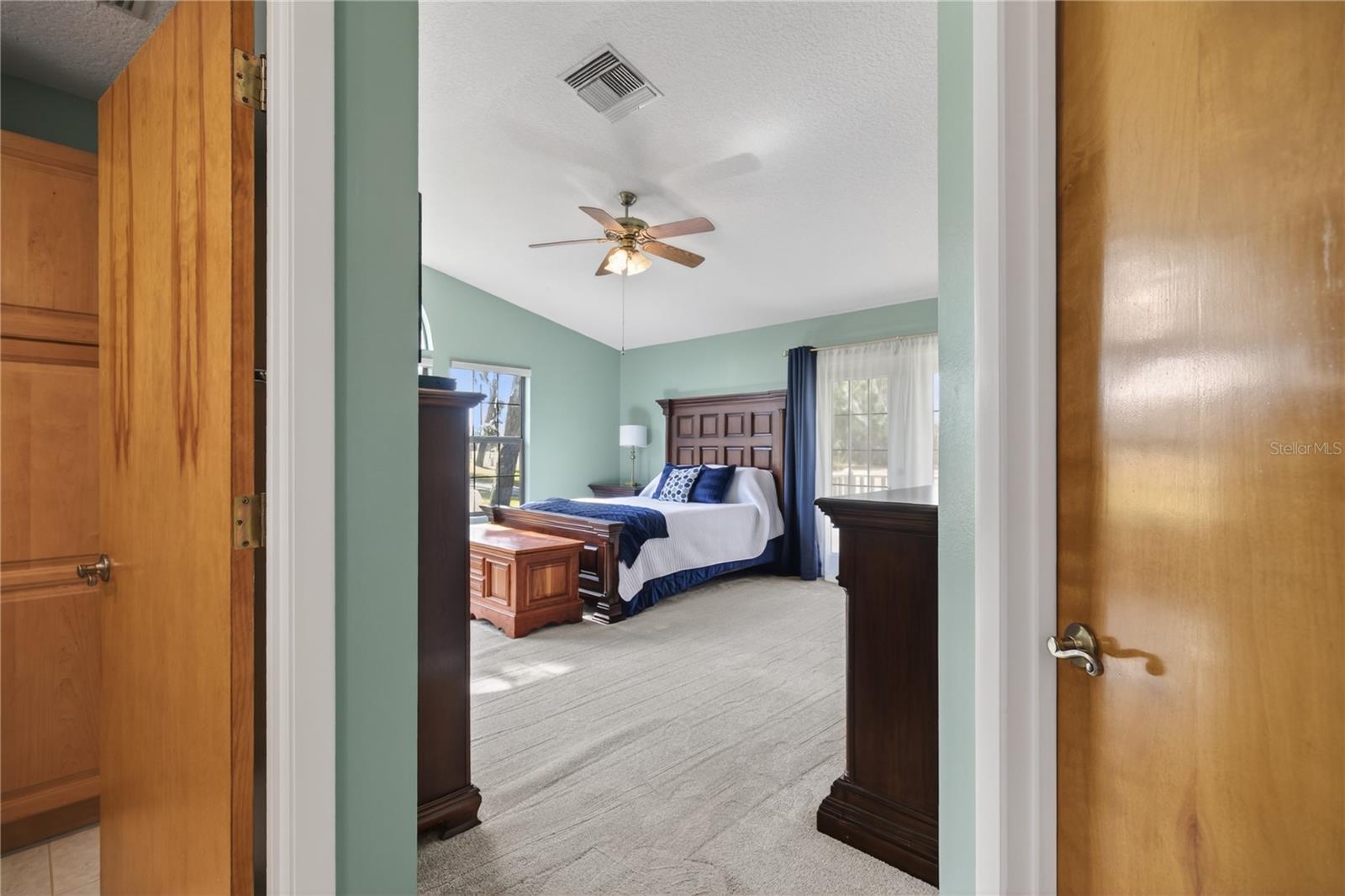 Image 35 of 73 For 17025 Peru Road