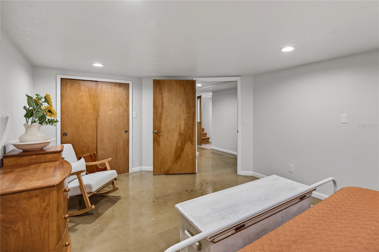 Image 50 of 73 For 17025 Peru Road