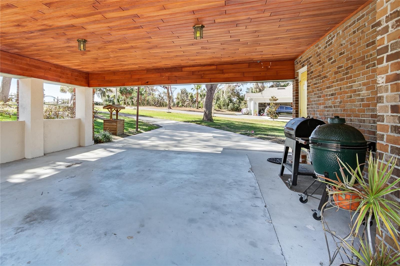 Image 58 of 73 For 17025 Peru Road