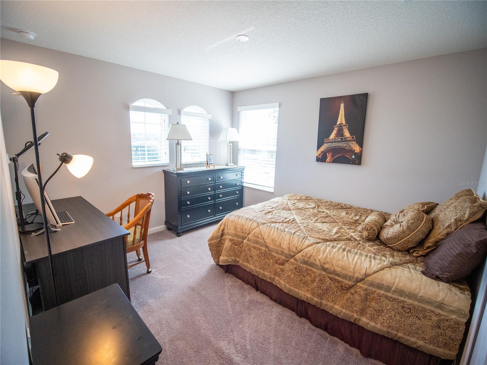 Image 25 of 33 For 12831 Colonnade Circle