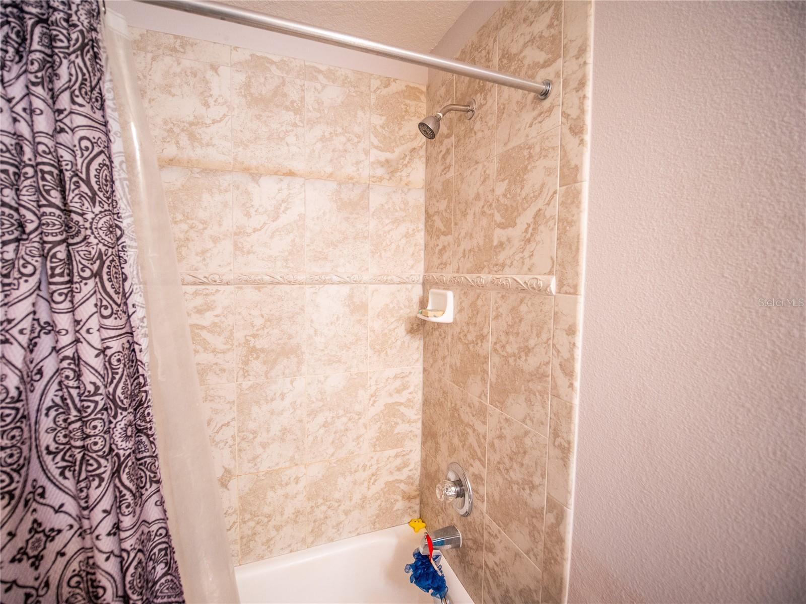 Image 27 of 33 For 12831 Colonnade Circle