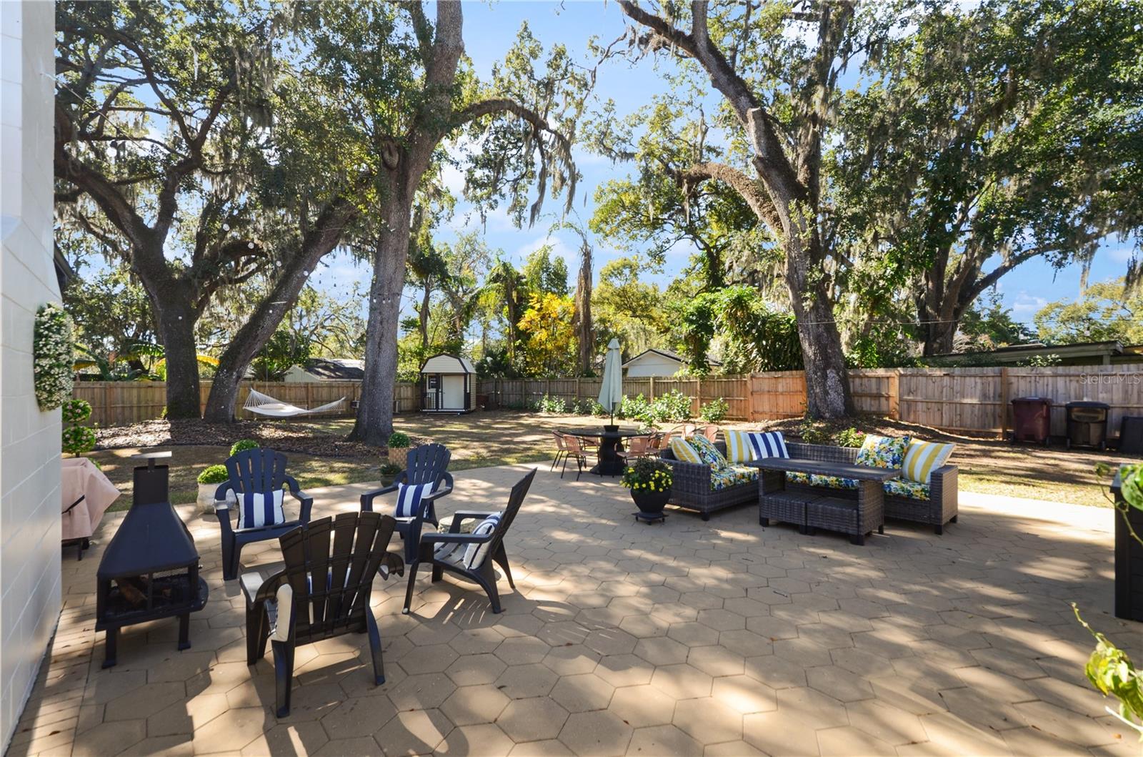 Image 27 of 32 For 1304 Golfview Street