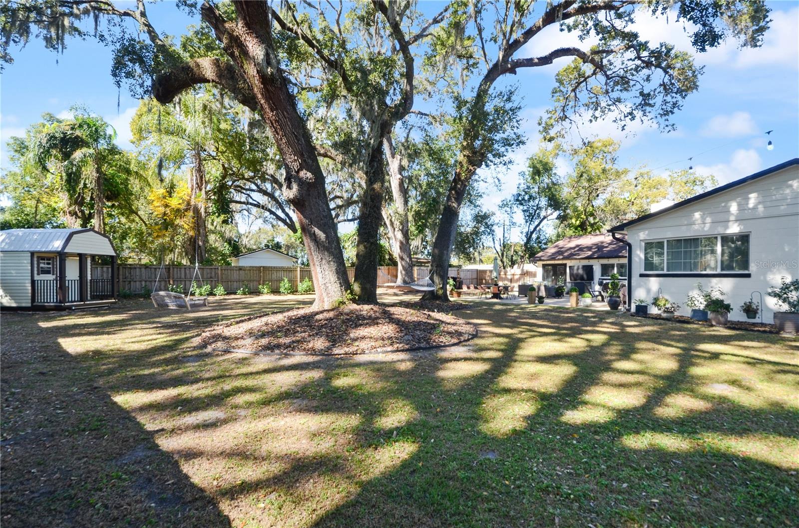 Image 32 of 32 For 1304 Golfview Street