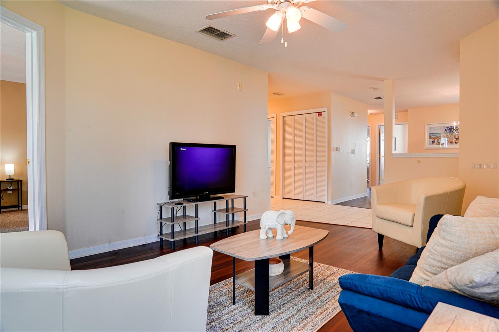 Image 11 of 33 For 8812 Grand Palms Circle A